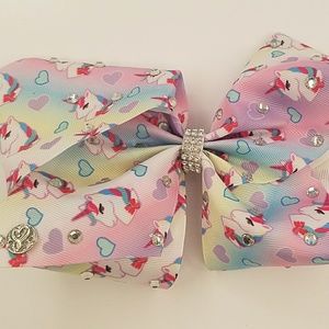 JoJo unicorn with rhinestone bow